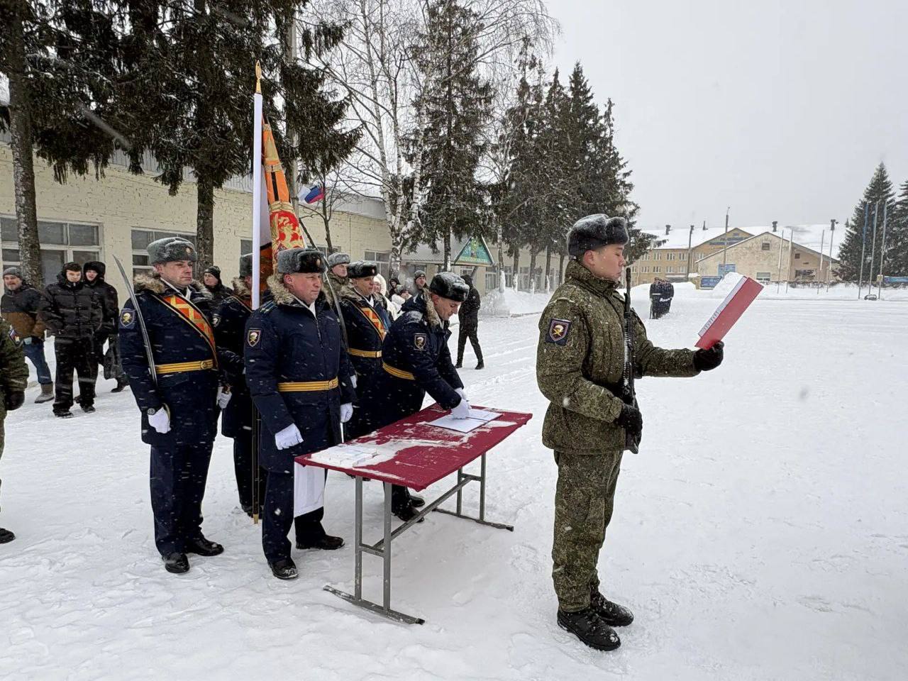 В 299-м гвардейском парашютно-десантном полку прошла первая военная присяга