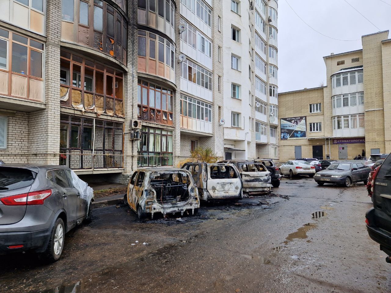 Суд в Ярославле ужесточил наказание участникам массового поджога машин