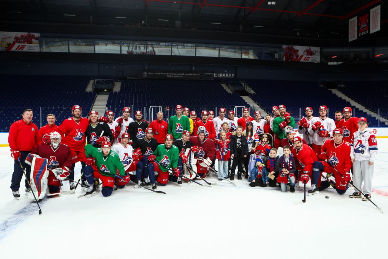 Юные фанаты «Локомотива» исполнили свою мечту о личной встрече с командой