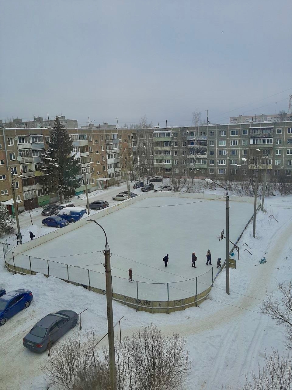 В Ростовском округе открыли шесть бесплатных катков