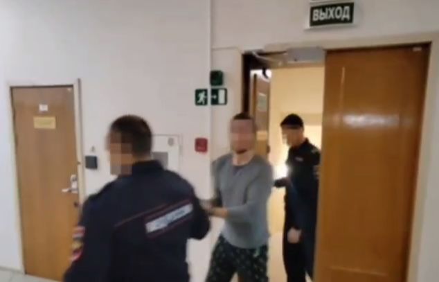 В Рыбинске заключили под стражу обвиняемого в убийстве из ревности мужчину