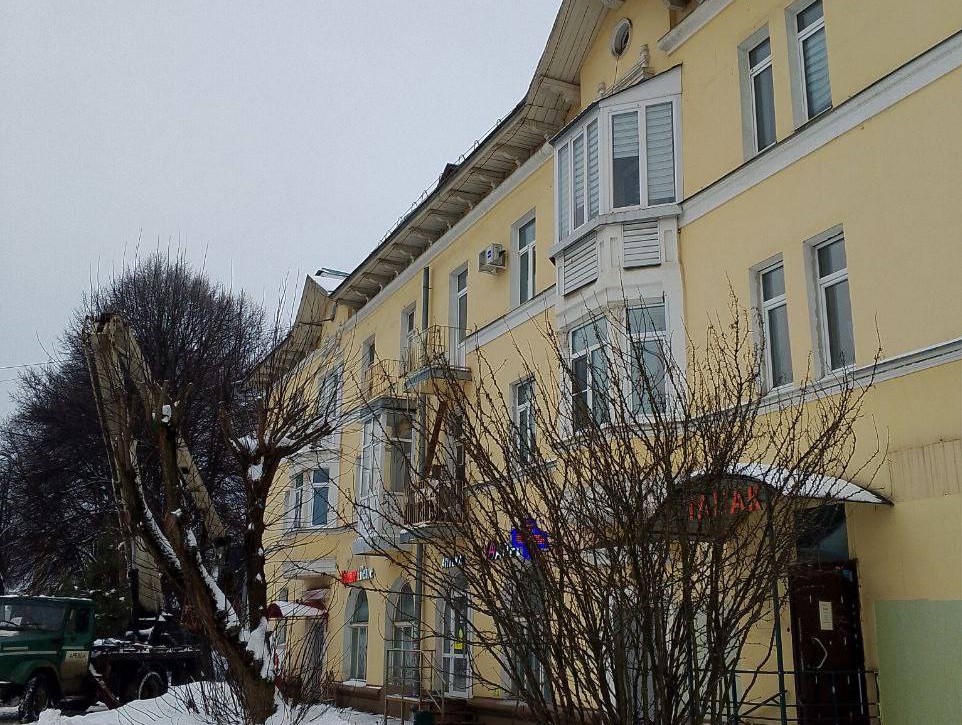 В Ярославской области выявили более 400 нарушений зимнего содержания многоквартирных домов с начала года