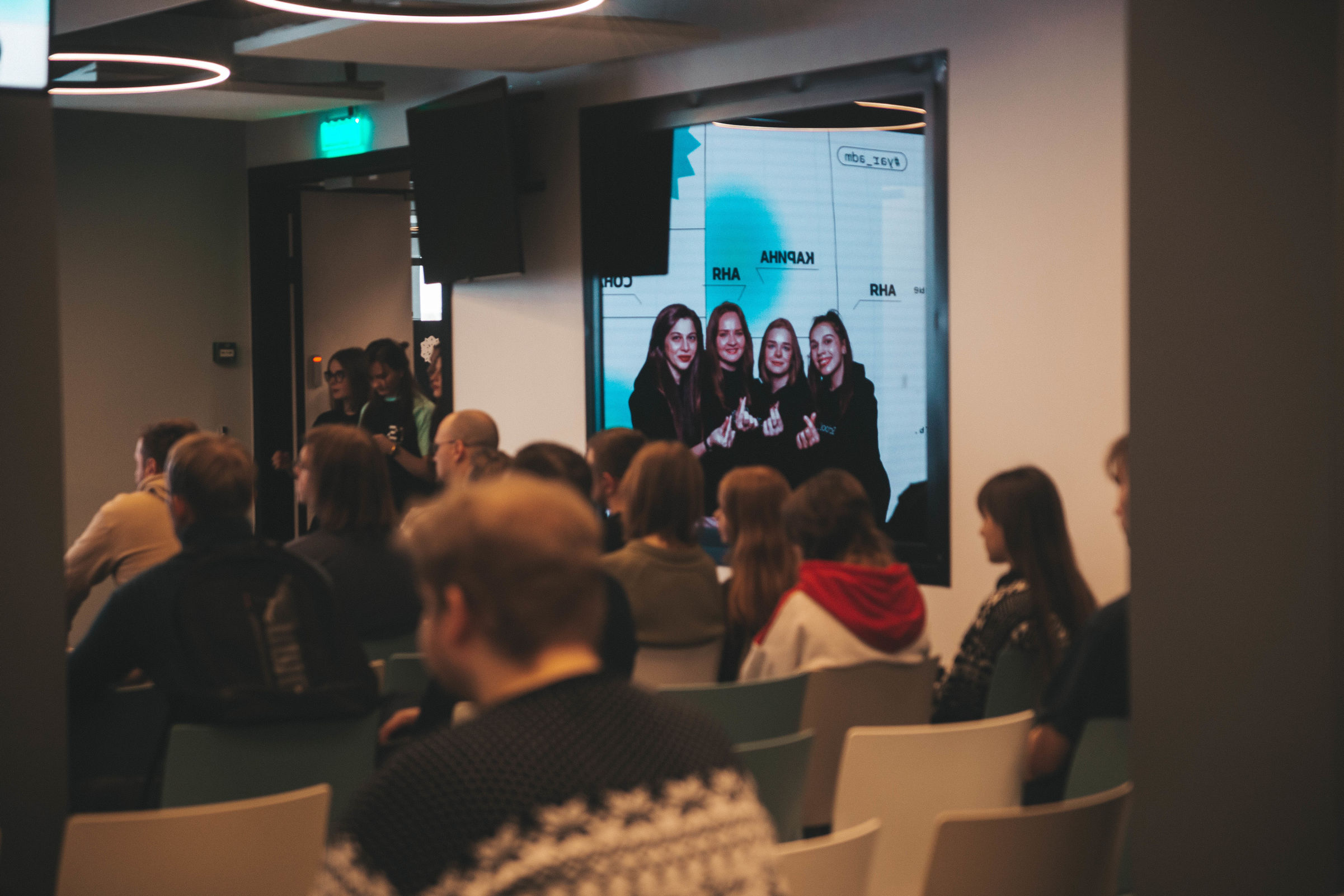 Новая волна основного обучения стартовала в ярославской «Школе 21»