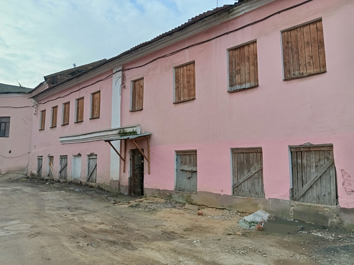 В Ярославле выставили на продажу флигель имения купца Мельникова