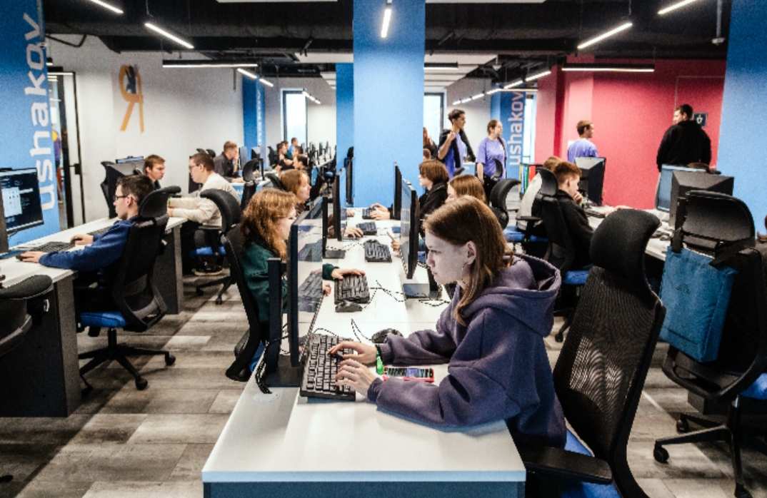 «Школе 21» в Ярославле исполняется два года