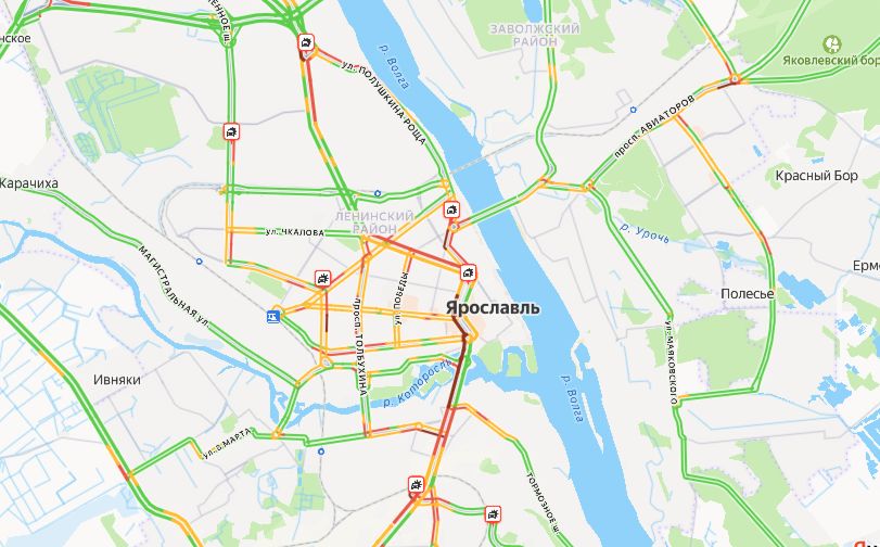 В пятницу вечером пробки в Ярославле достигли 8 баллов