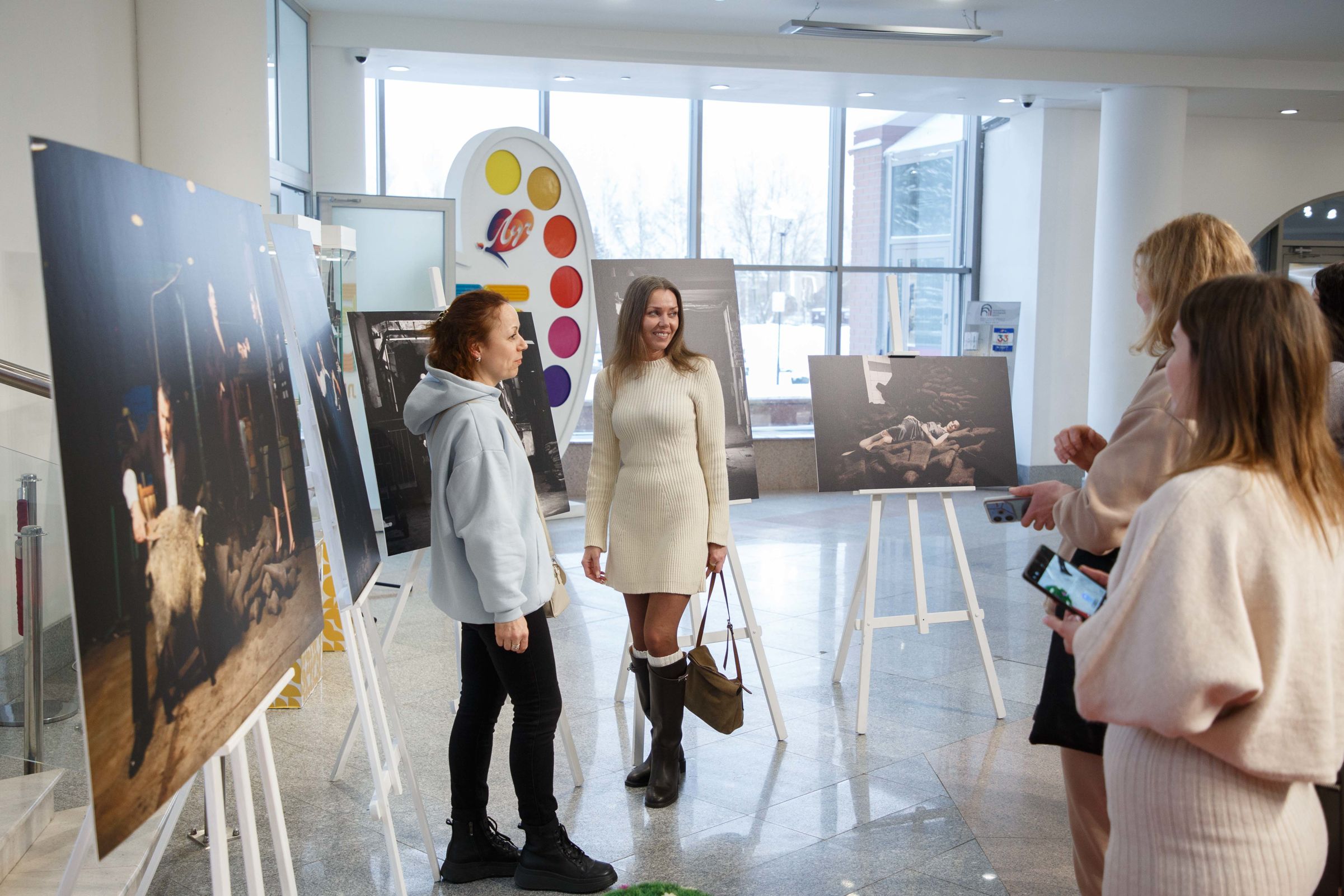 Ярославцы могут увидеть предприятия глазами фотографов