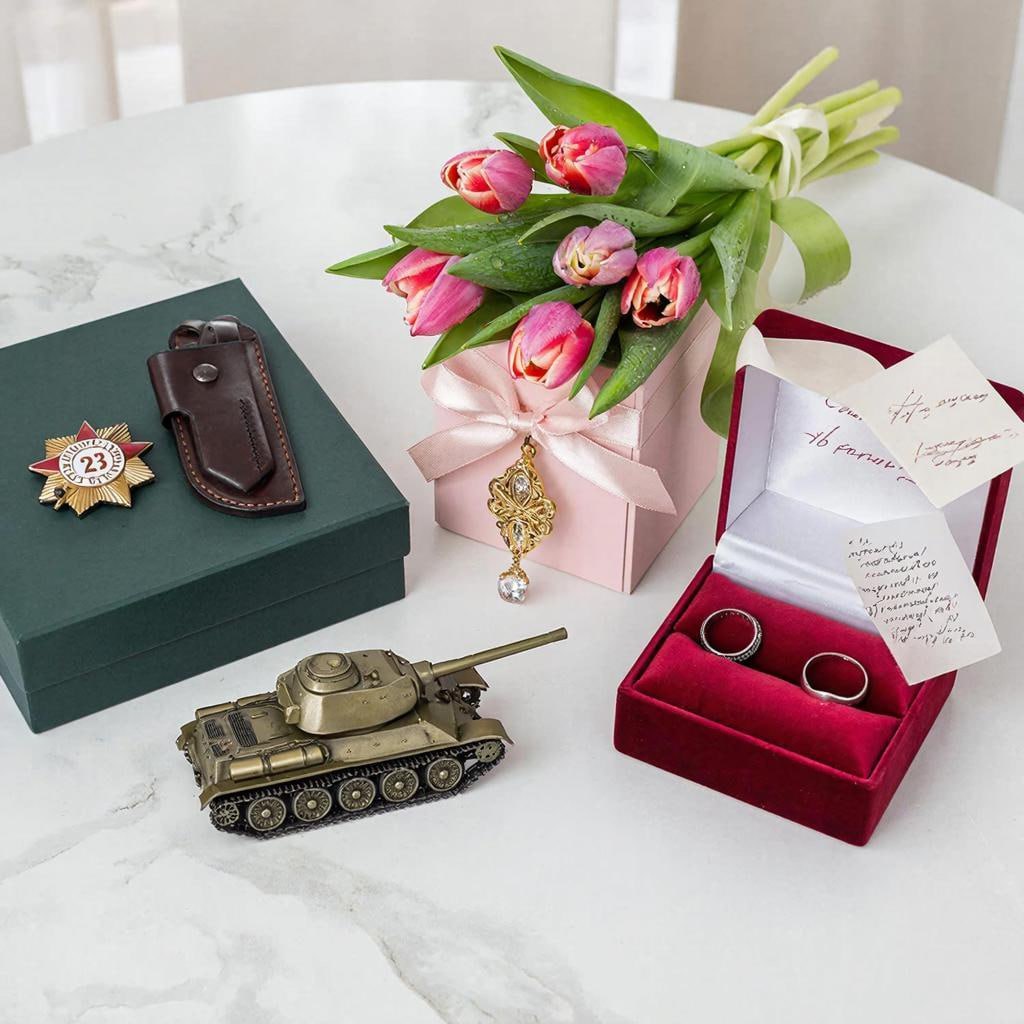 Мы не хотим экономить на любимых!.. Банковская карта это сделает без нас