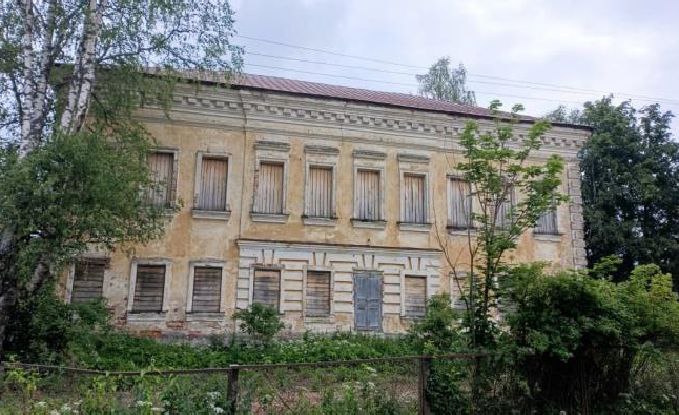 В Ярославской области продали особняк и контору графов Шереметевых