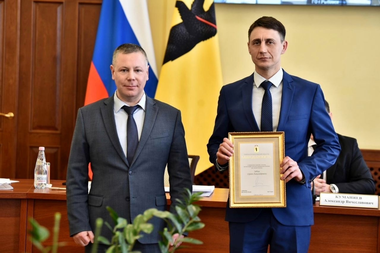 Михаил Евраев наградил лыжников, спасших жизнь участнику Деминского марафона