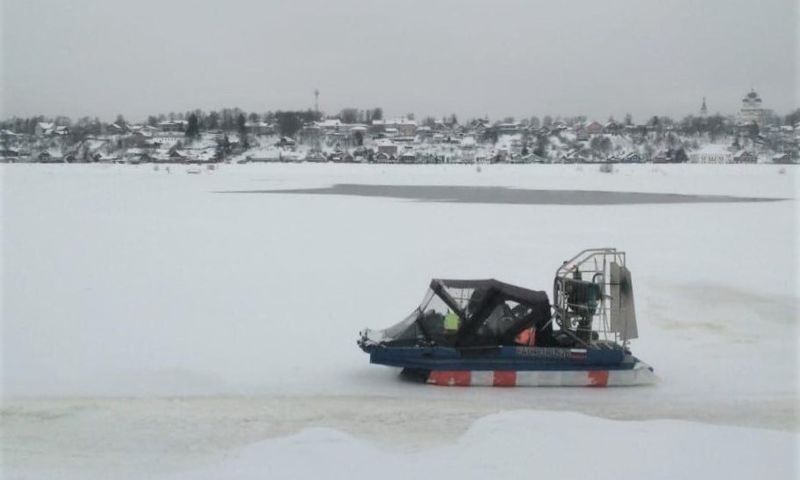 На переправе в Тутаеве запустили аэроглиссер