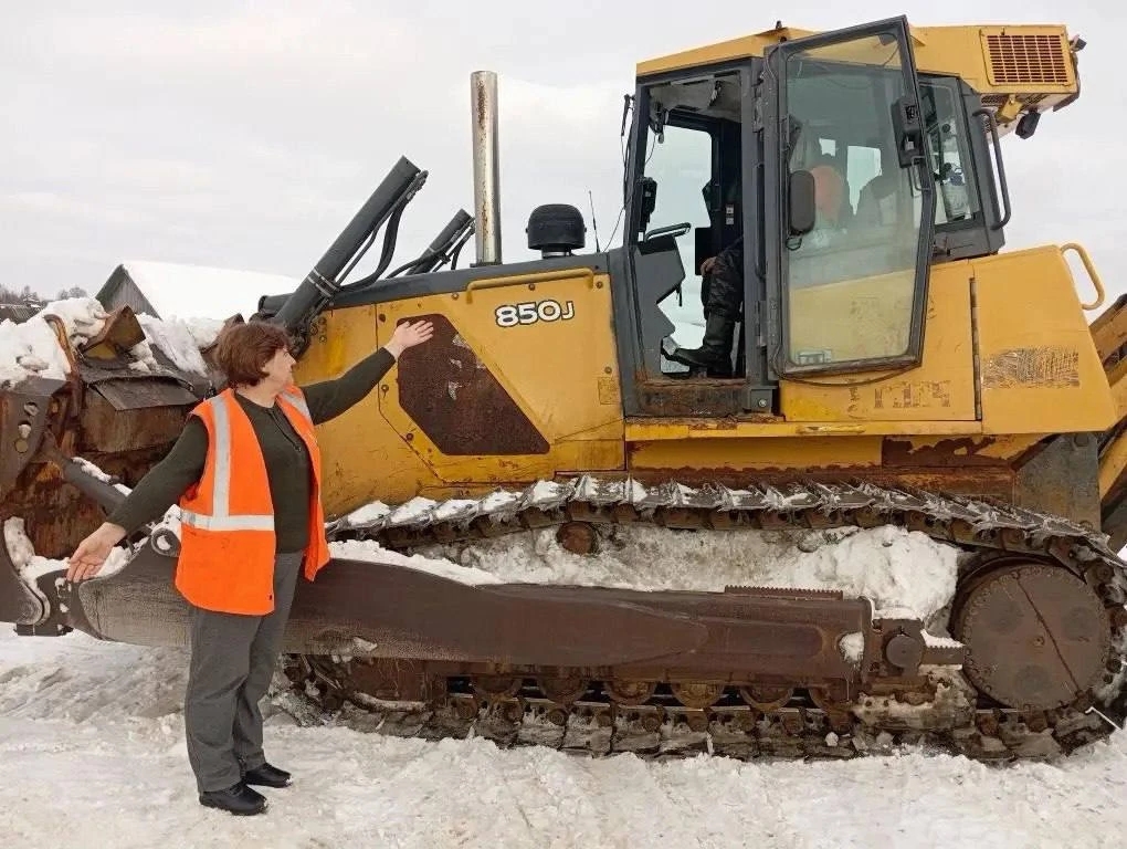 Женщины-дорожницы вносят вклад в реализацию нацпроекта в регионе