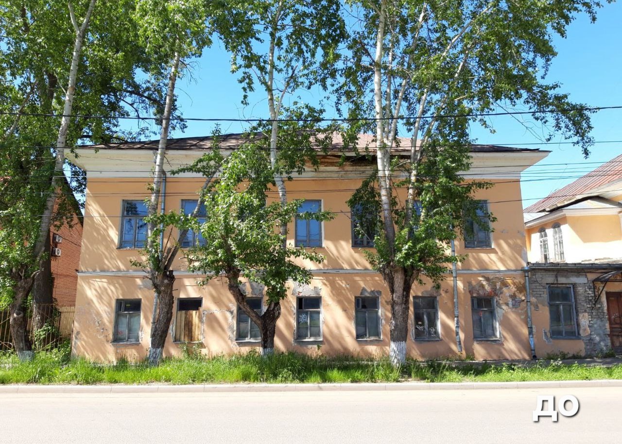 ​Собственник отремонтировал фасады двух исторических зданий в Ростове Великом