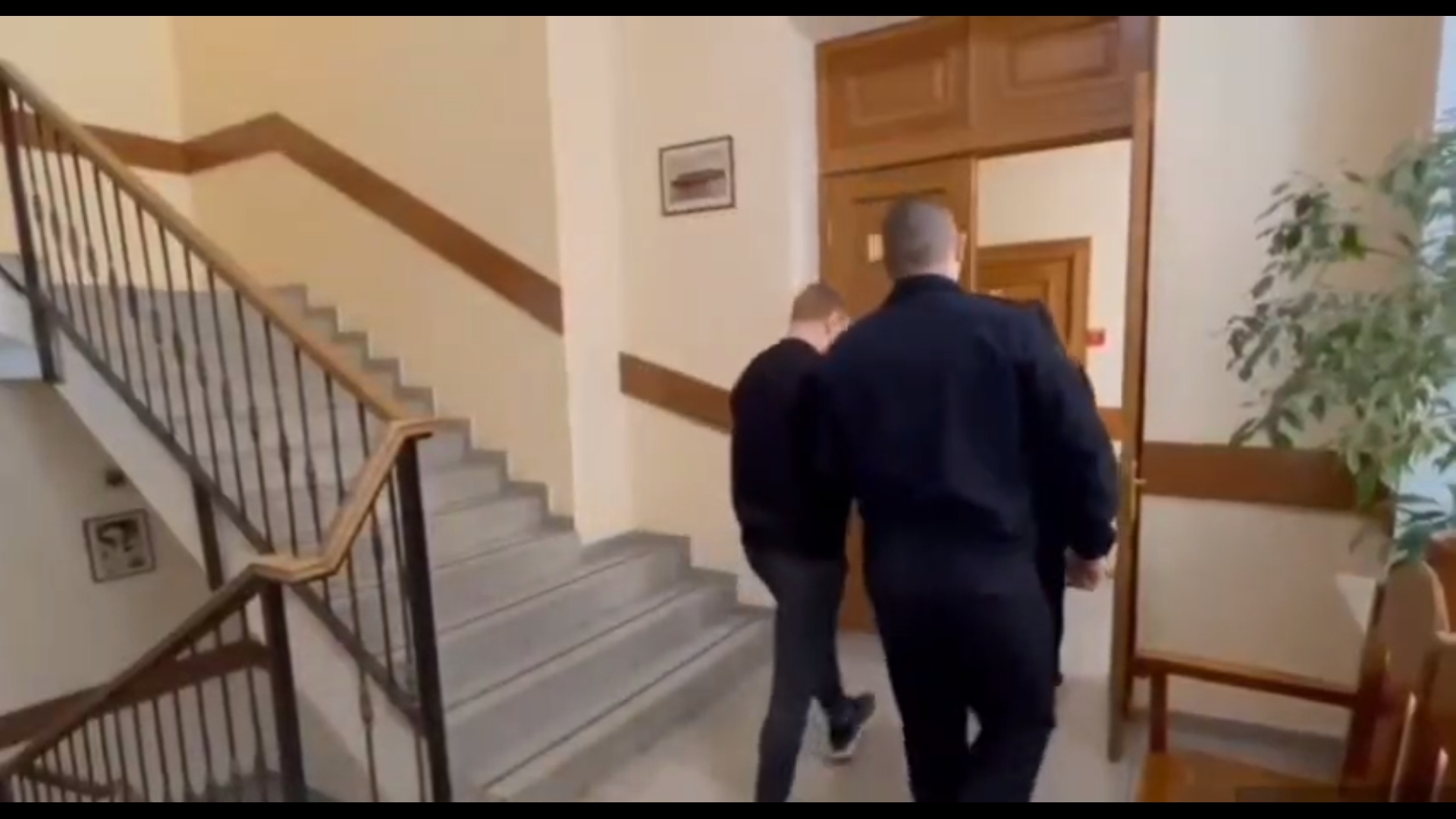 Еще троих обвиняемых в хулиганстве в ярославском ТРЦ заключили под стражу