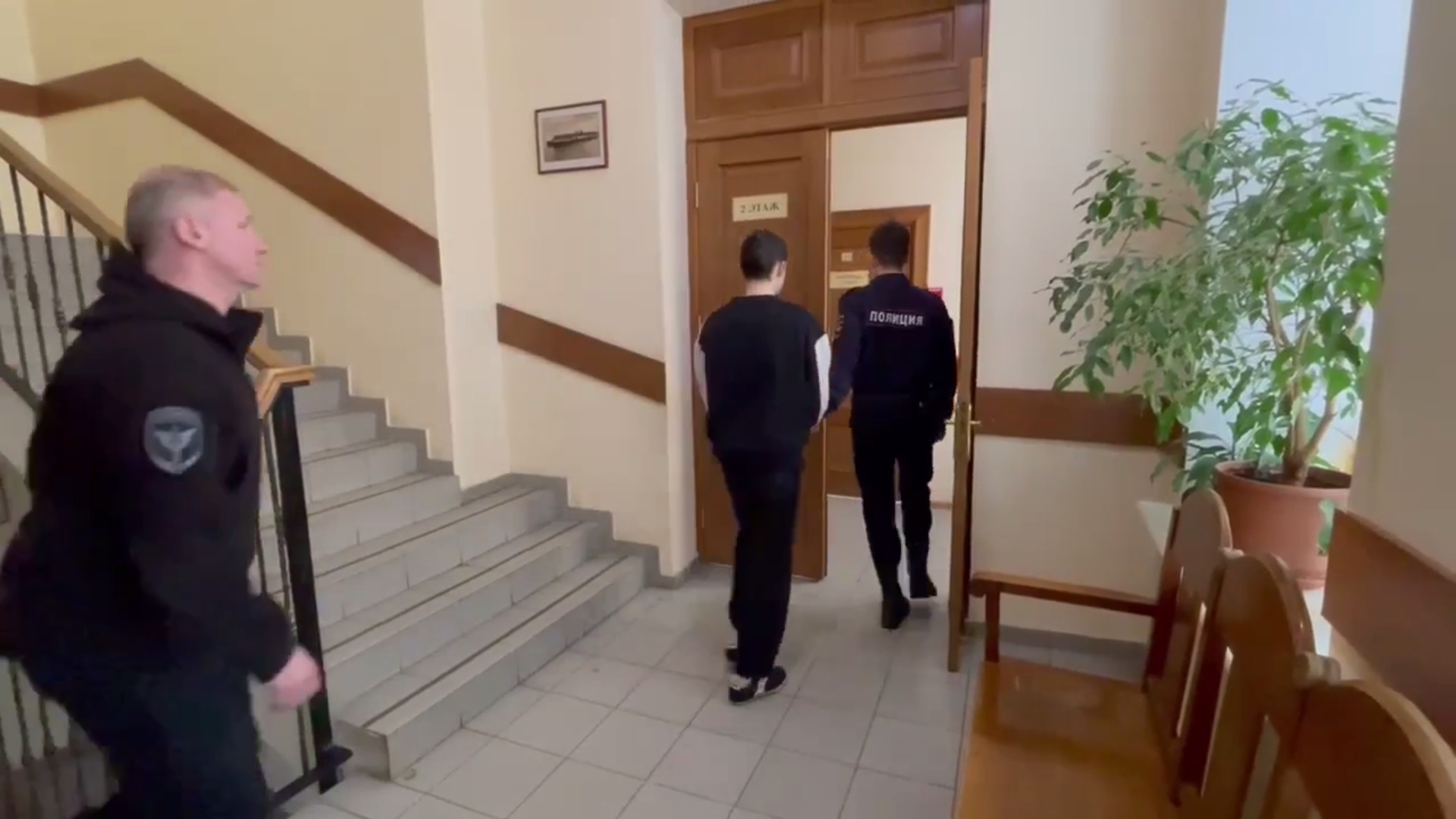 Еще троих обвиняемых в хулиганстве в ярославском ТРЦ заключили под стражу