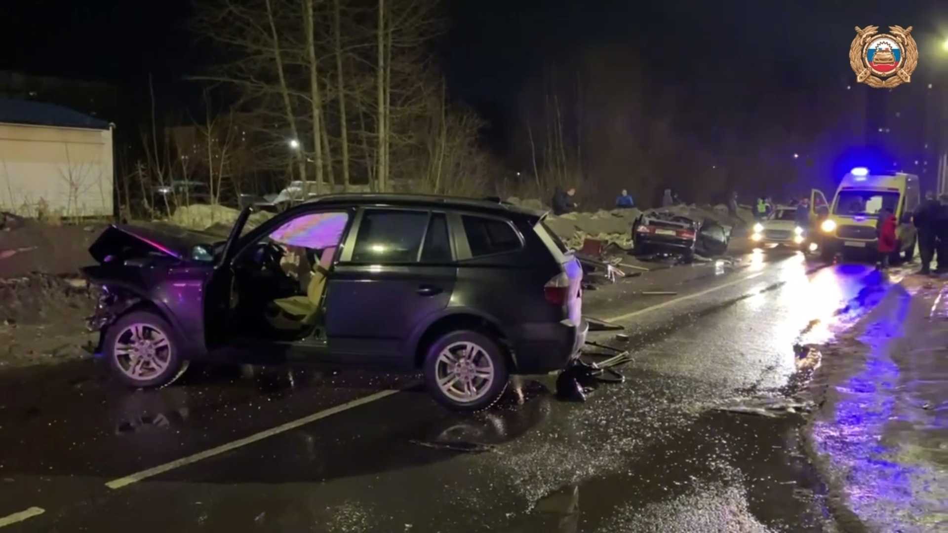 В Ярославле в ДТП погиб водитель, двое пострадали