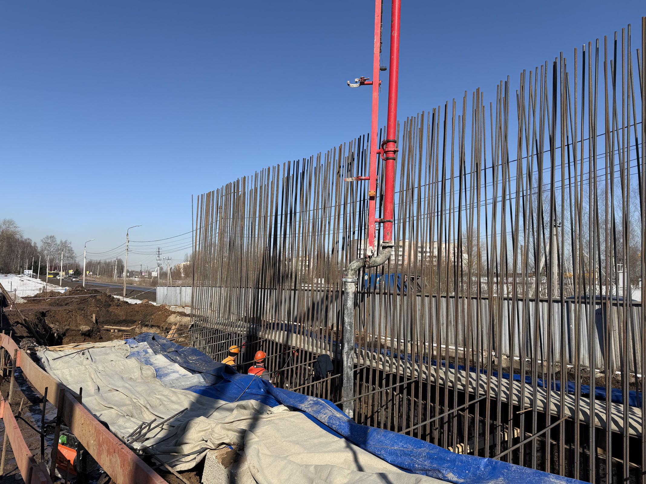 ​Началось бетонирование ростверка опоры третьего моста через Волгу в Ярославле