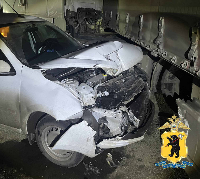 В результате ДТП с фурой пострадал 71-летний водитель «Лады»