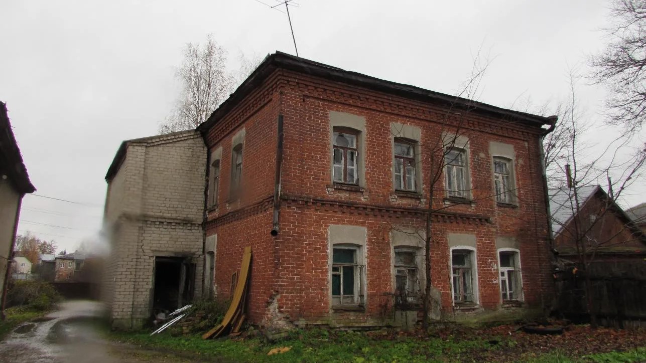 ​Четыре старинных дома в селе Великом Ярославской области признаны памятниками культуры