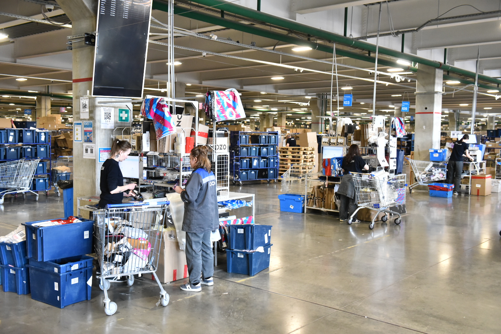 ​Михаил Евраев принял участие в запуске финальных очередей логистического комплекса маркетплейса