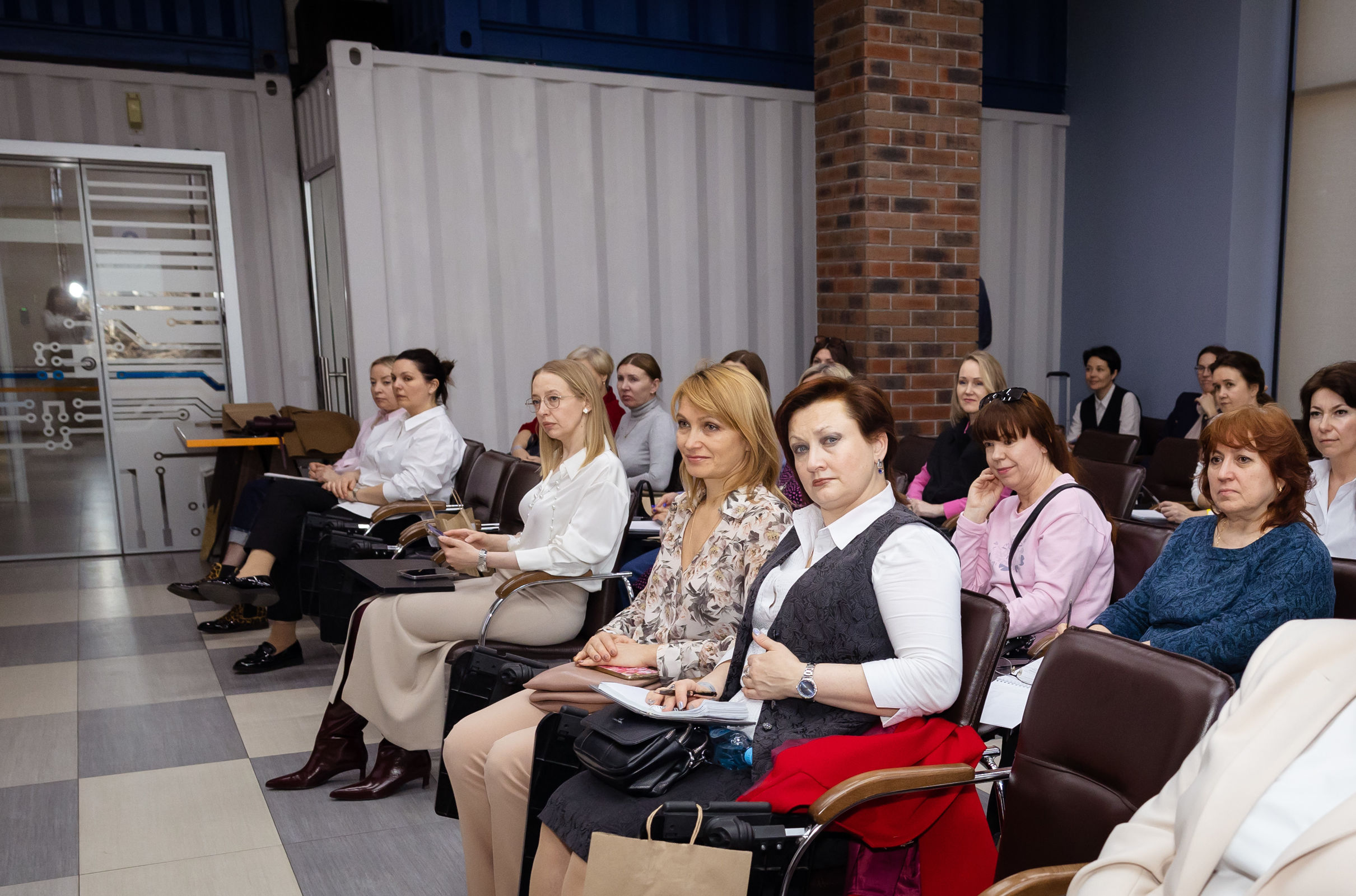 ​Участие в деловом событии «Бизнес-класс RU76» приняли представители более чем ста предприятий региона