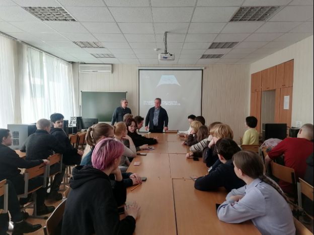 Более 700 жителей Ярославля приняли участие во встречах по кибербезопасности с начала года