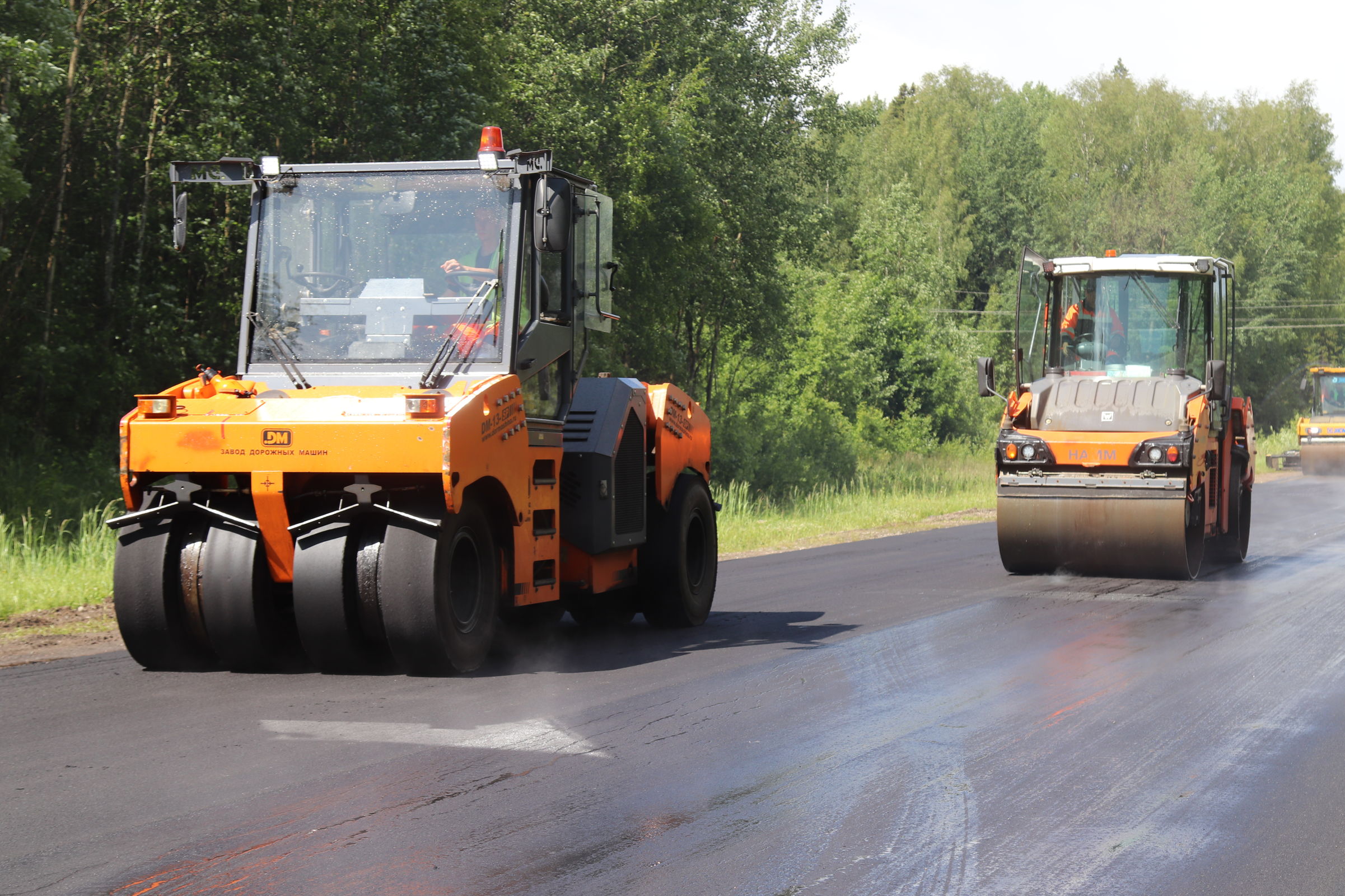 Подрядчики приступили к ремонту на двух дорожных объектах в Ярославле