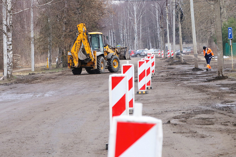 Подрядчики приступили к ремонту на двух дорожных объектах в Ярославле