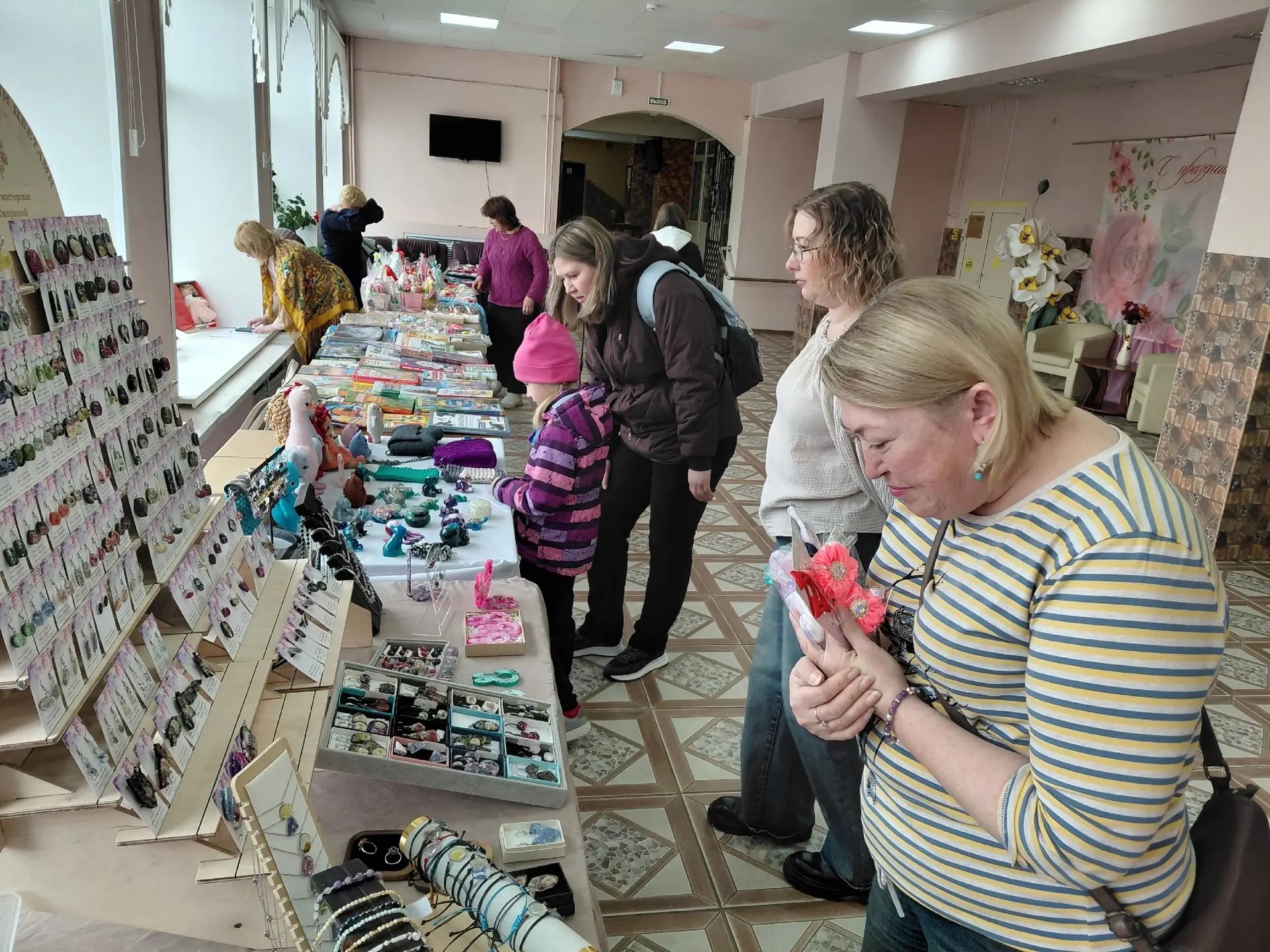 ​Ярмарки товаров местных производителей пройдут в четырех округах Ярославской области