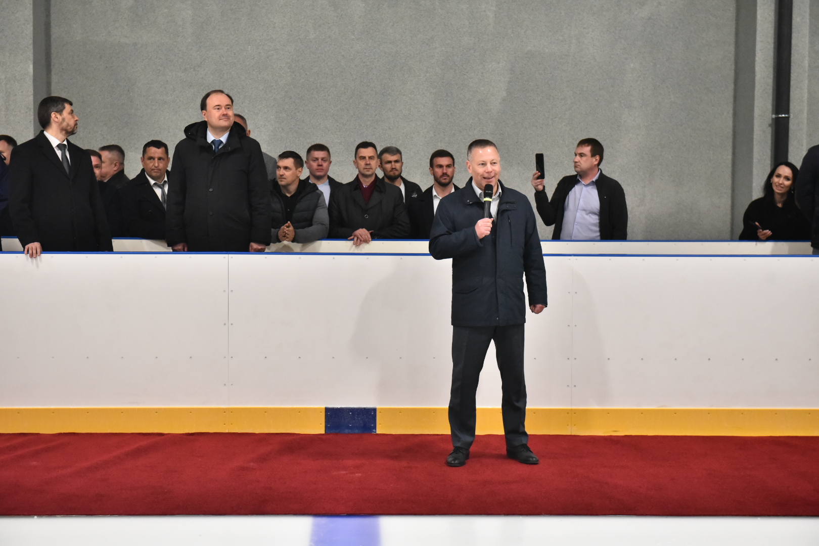 В Рыбинске открыли новую ледовую арену