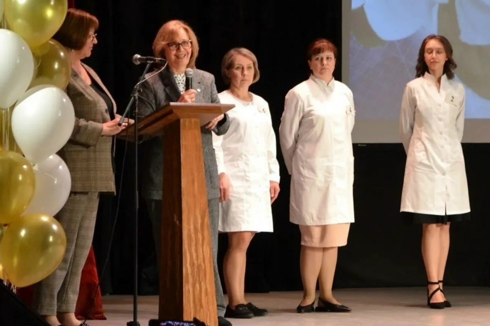 Награждены победители первого областного конкурса «Лучшая процедурная медсестра»