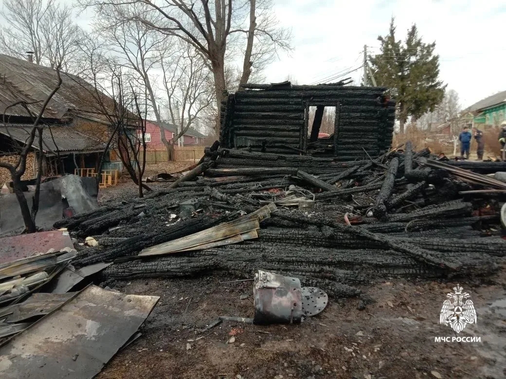 В Ярославской области во время пожара погиб человек