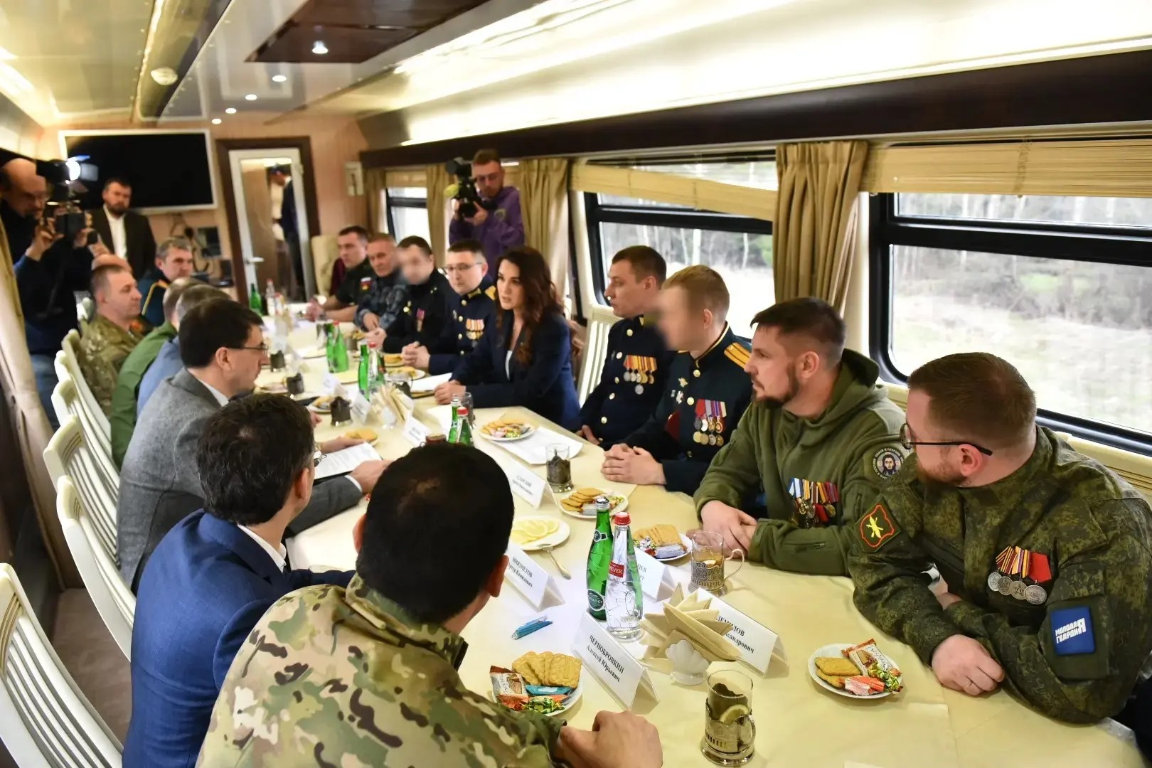 ​Игорь Щеголев встретился с участниками региональной программы «Герои Ярославии»