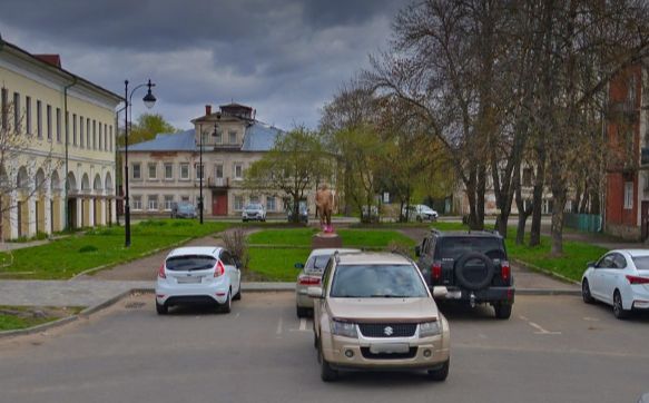 В Ростове Великом ищут подрядчика для благоустройства сквера