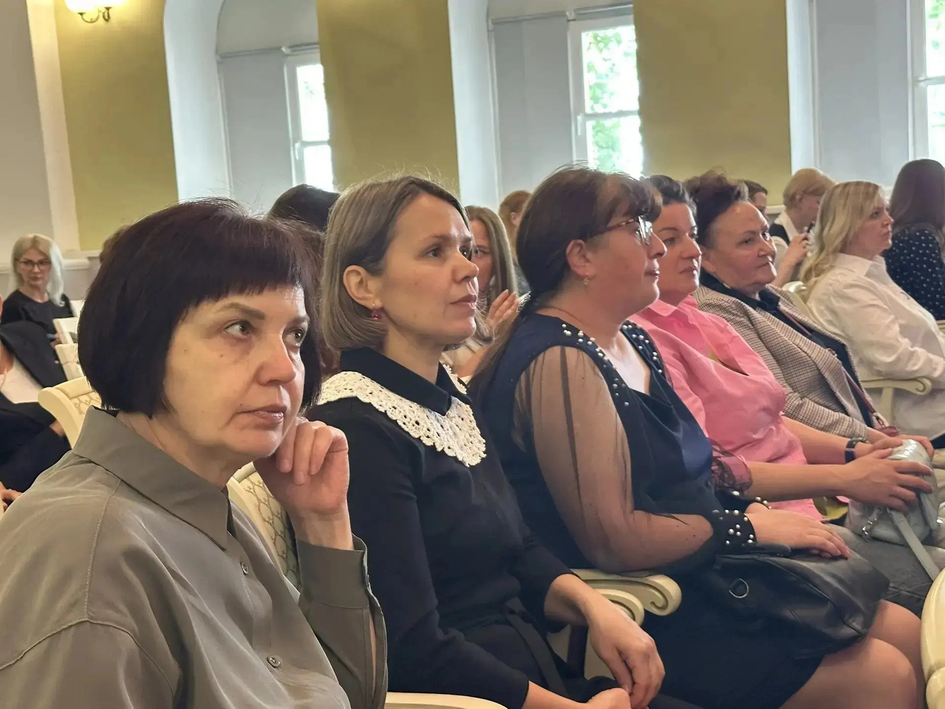 Ярославским работникам библиотек вручили награды в профессиональный праздник
