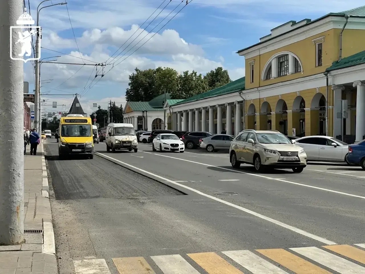 На улице Первомайской в Ярославле начался гарантийный ремонт