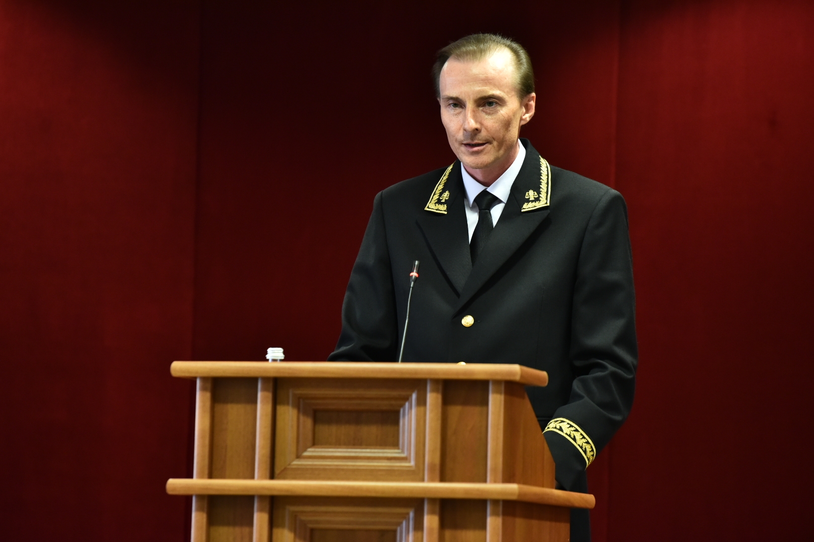 Михаил Евраев поздравил Бориса Романова с назначением на пост председателя областного суда