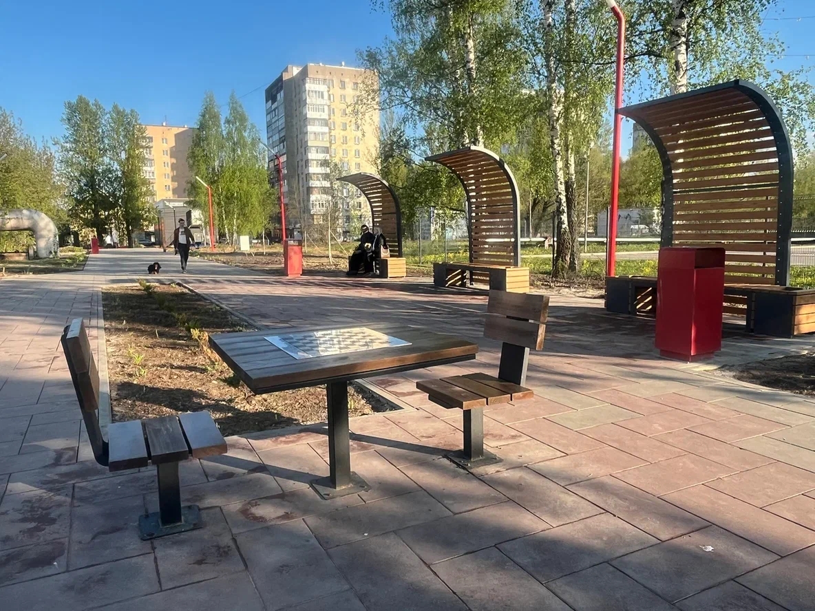 «Сердцу стало уютнее»: ярославцы — о новой жизни аллеи имени Ивана Ткаченко
