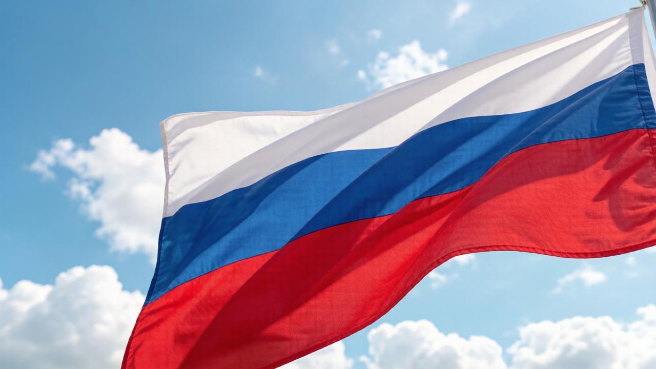 Михаил Евраев поздравил жителей Ярославской области с Днем России
