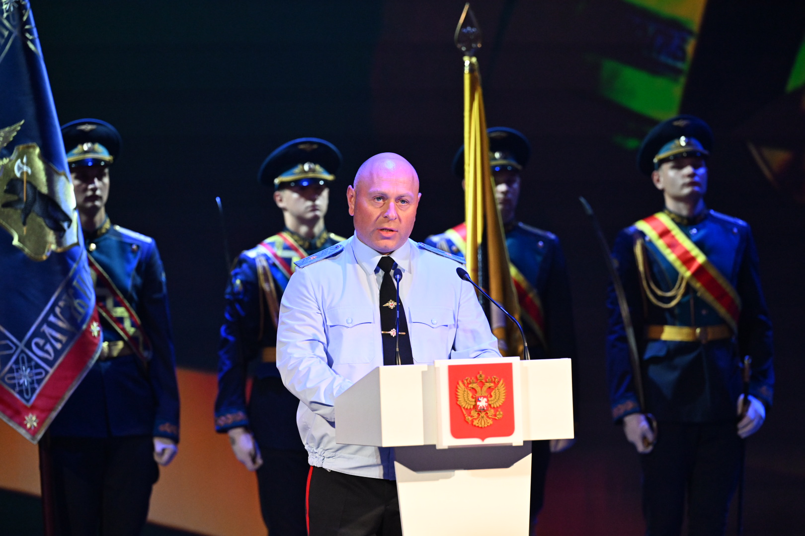 ​Михаил Евраев поздравил сотрудников и ветеранов Госавтоинспекции с профессиональным праздником