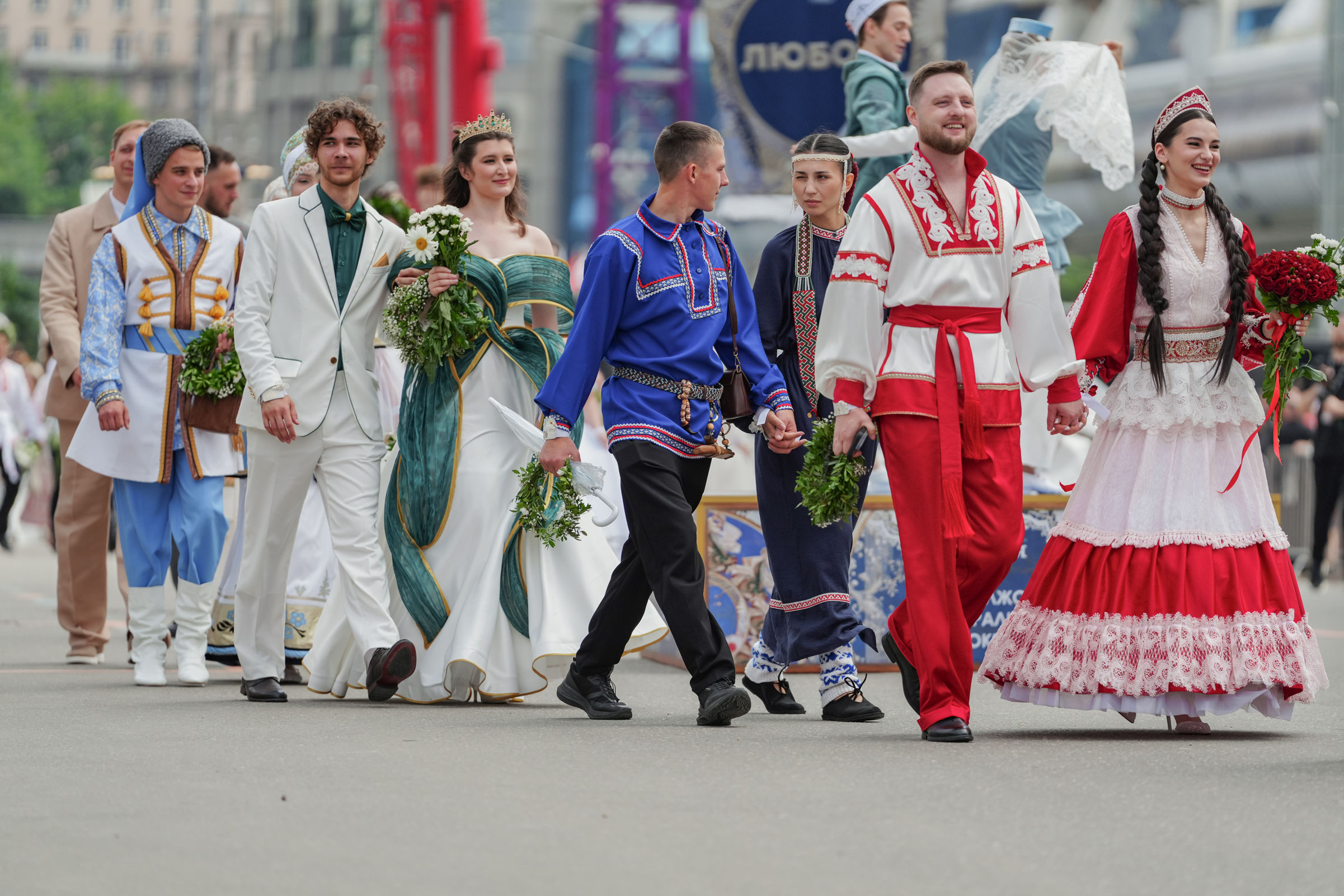 Пара из Ярославской области зарегистрировала брак на свадебном фестивале в Москве