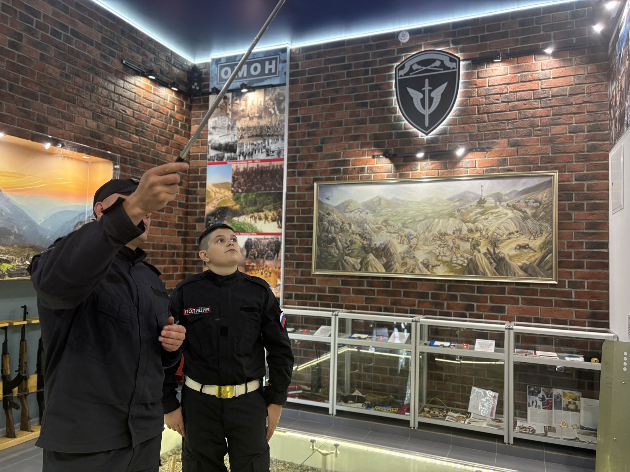 В Ярославле росгвардейцы исполнили мечту юного участника кадетского движения