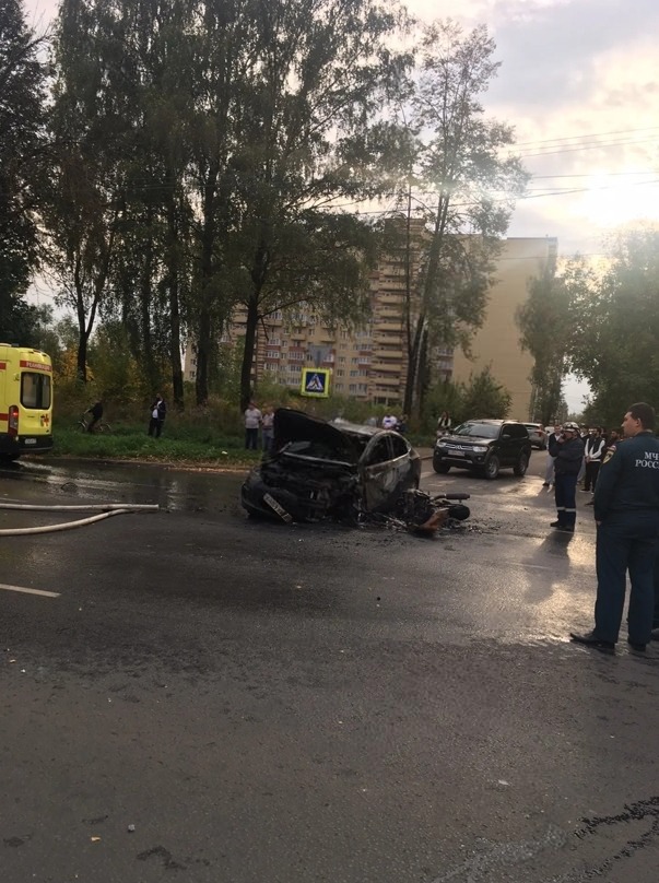 В ДТП на Тутаевском шоссе в Ярославле погиб мотоциклист