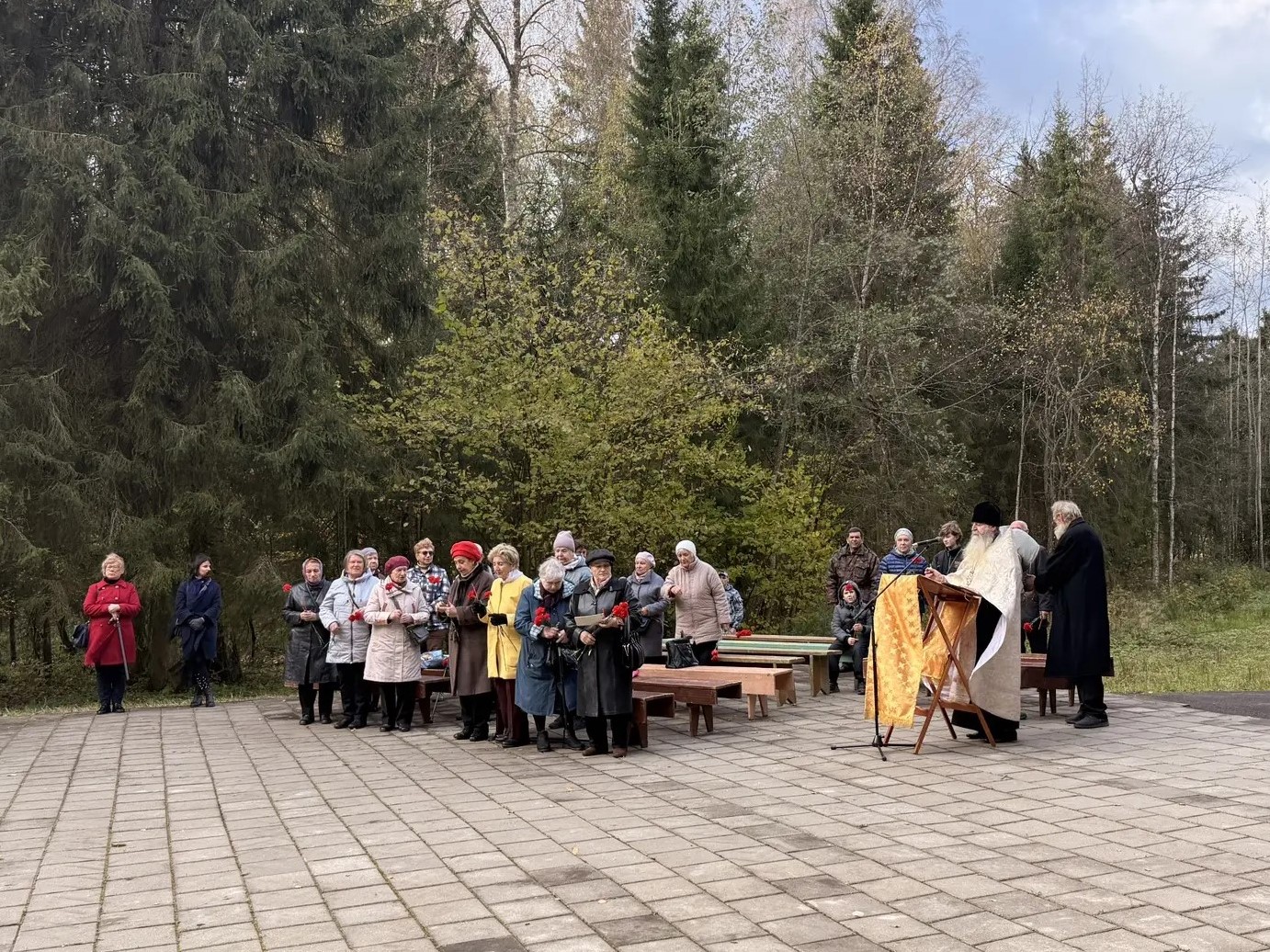 Память жертв политических репрессий почтили в Ярославской области