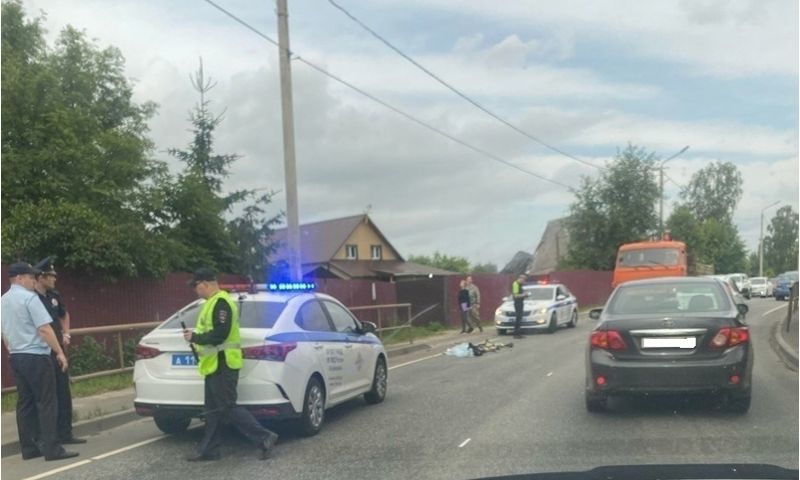 В Ярославской области возбуждено уголовное дело на водителя КамАЗа, насмерть сбившего 15-летнего велосипедиста