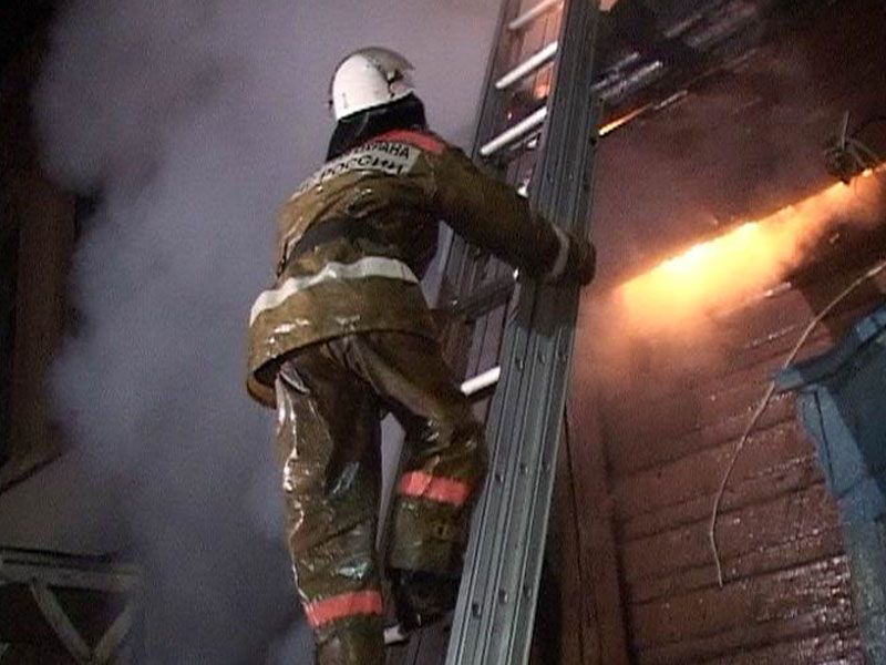 В Рыбинске во время пожара эвакуировали 18 человек