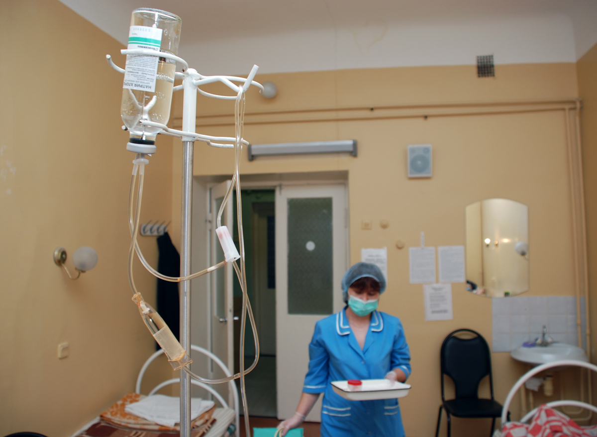 В Ярославской области врачи спасли жизнь девочке, которую укусила ядовитая змея