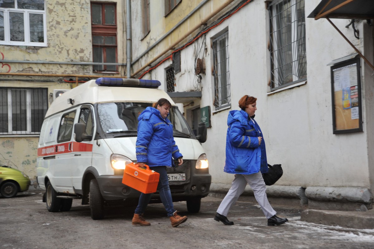 Из-за ложного вызова скорой в баню в Ярославле врачи опоздали к тяжелобольному ребенку
