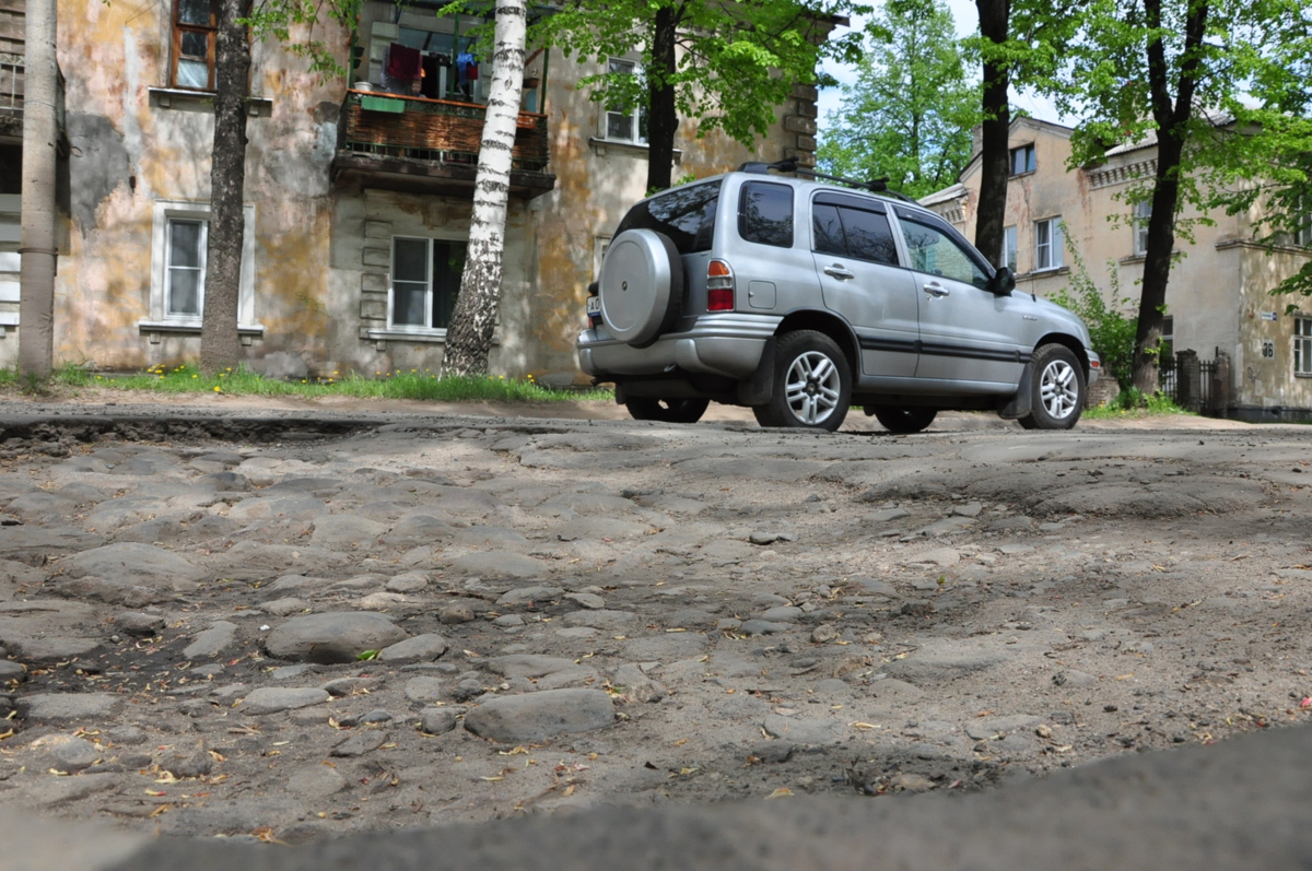 В Ярославле прокуратура добилась ремонта нескольких дорог