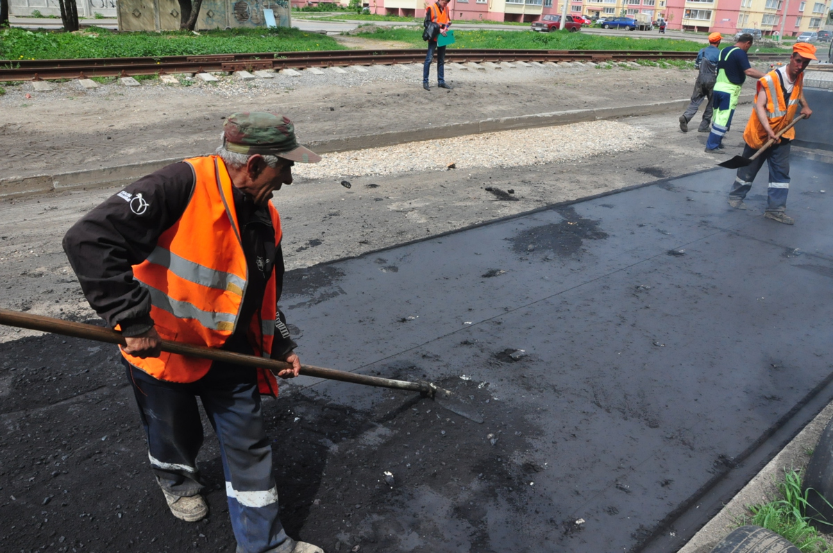 Ярославцев научат правильно проверять качество дорог